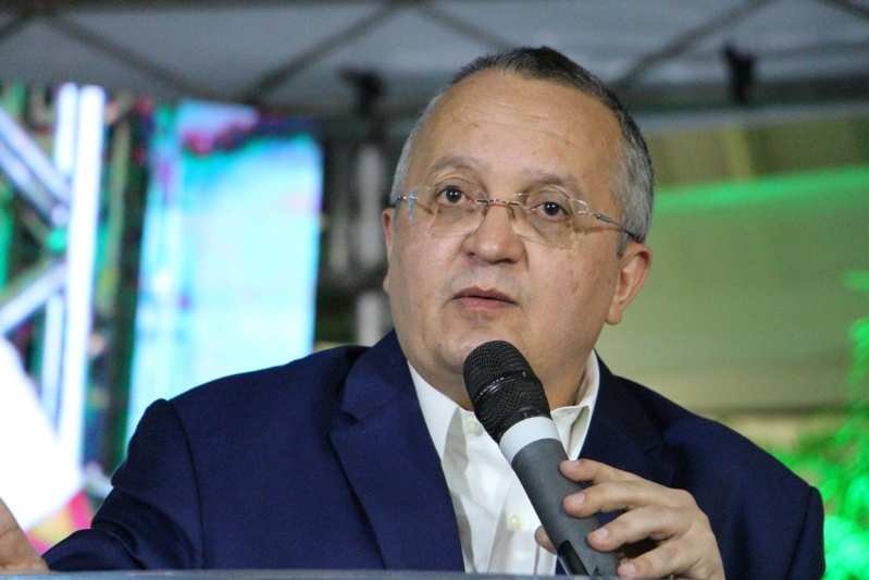 ESCÂNDALOS NO GOVERNO DO ESTADO: Taques cobra ação dos órgãos de controle sobre denúncias de corrupção contra Mendes; veja o vídeo