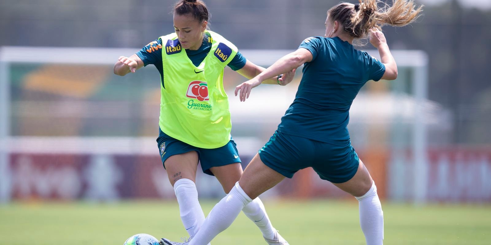 Lei cria diretrizes permanentes para o futebol feminino no Brasil